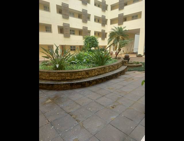 1 BEDROOM APARTMENT TO LET IN UMHLANGA RIDGE